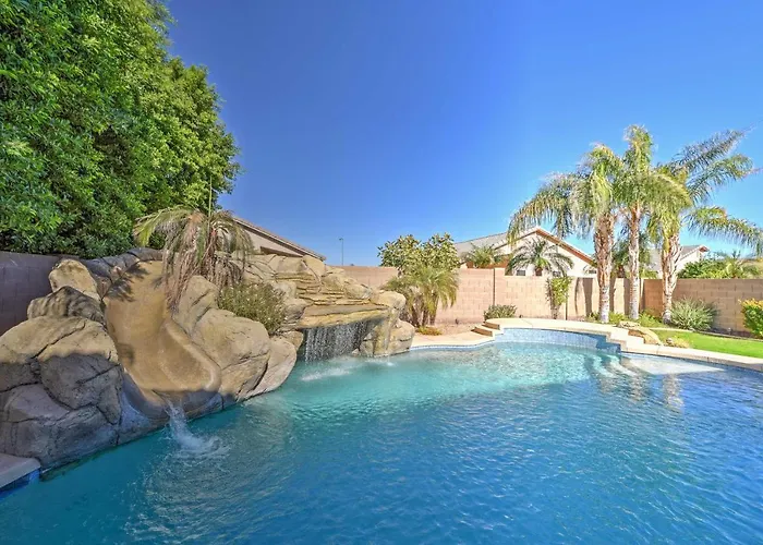 Ferienhaus Inviting W/ Private Pool: Near Golf! Surprise